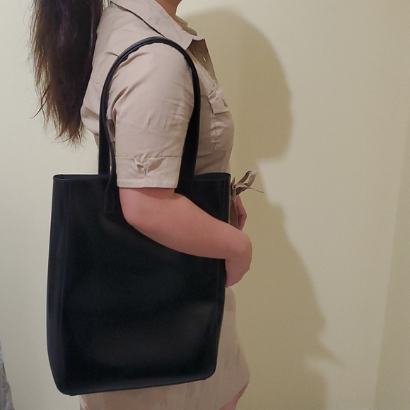 GIVENCHY Parfums Tote Bag - Picture 3 of 4